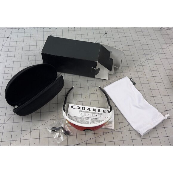 Oakley Youth Radar EV XS Path Sunglasses in White/Prizm Field - Picture 2 of 11